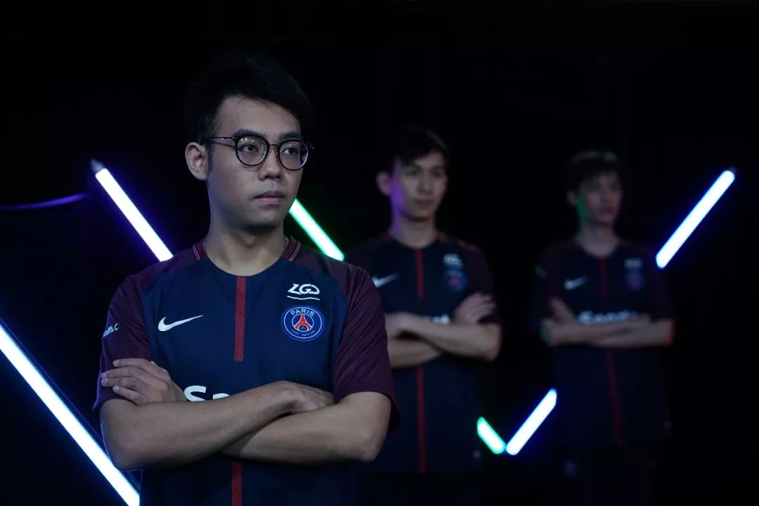 与数据