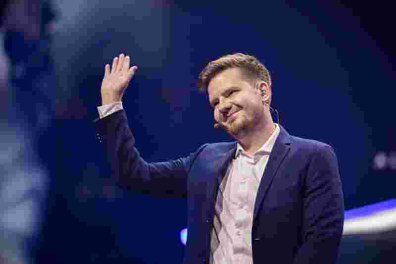 FPX官方：打野选手Clid断开连接